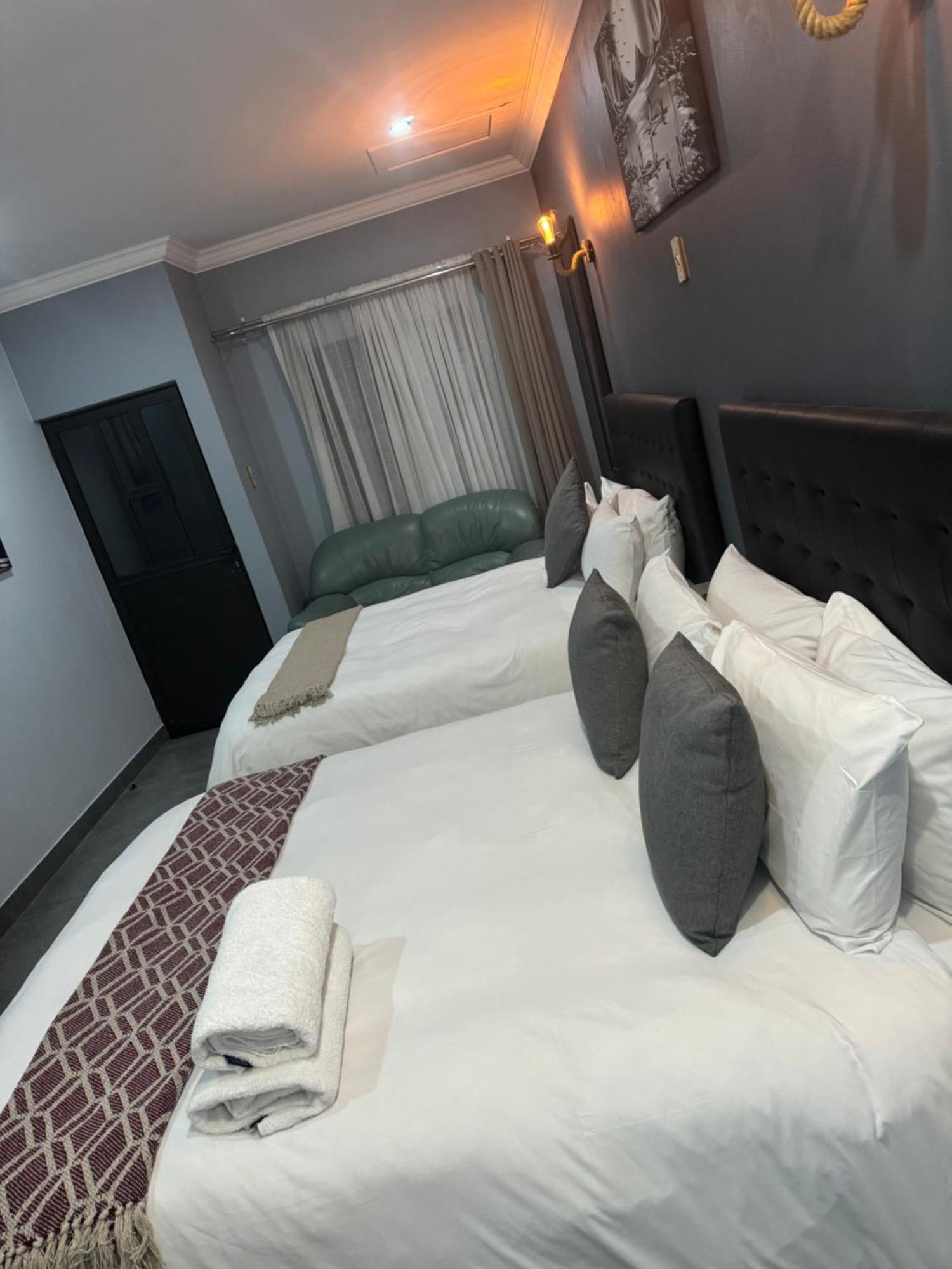 Kv Luxury Guest House Johannesburg Eksteriør billede